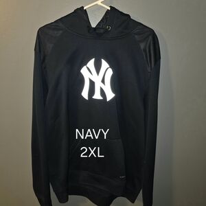 NEW YORK YANKEES Navy Crewneck Hoodie with Reflective Logo